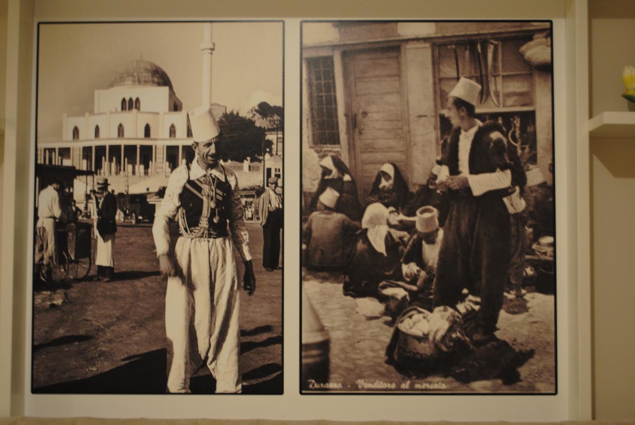 แอมฟิเทียตรี บูติก โฮเทล เดอร์เรส Hotel ดูร์เรส ภายนอก รูปภาพ